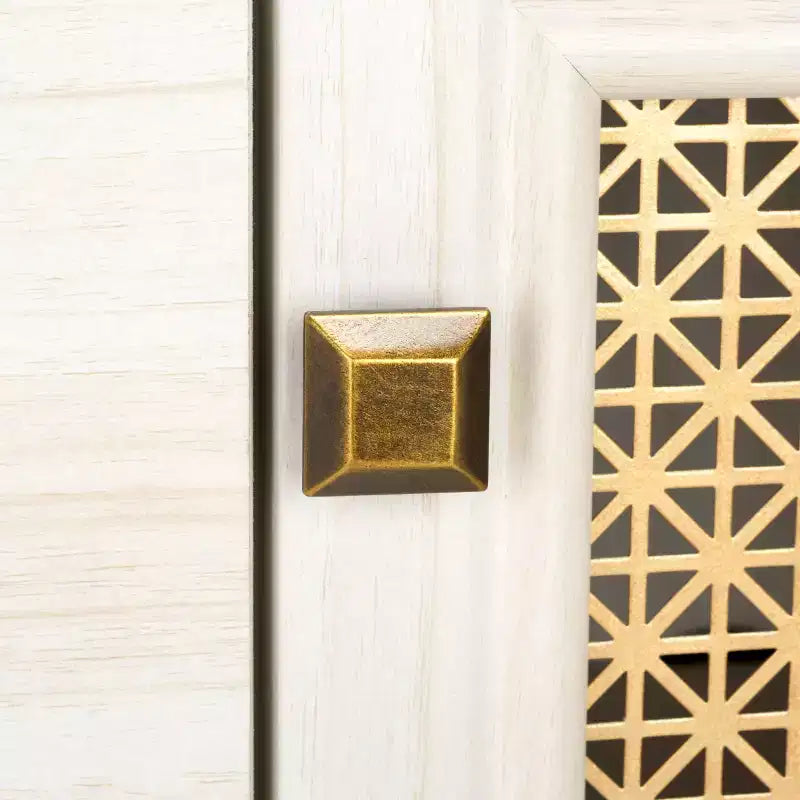 Aparador y mueble de TV de 2 puertas y 3 cajones – Nogal, malla dorada, apto para televisores de hasta 60"