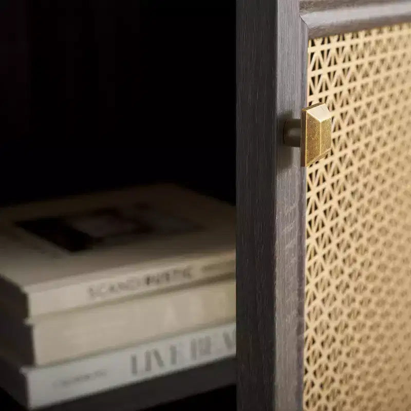 Aparador y mueble de TV de 2 puertas y 3 cajones – Nogal, malla dorada, apto para televisores de hasta 60"
