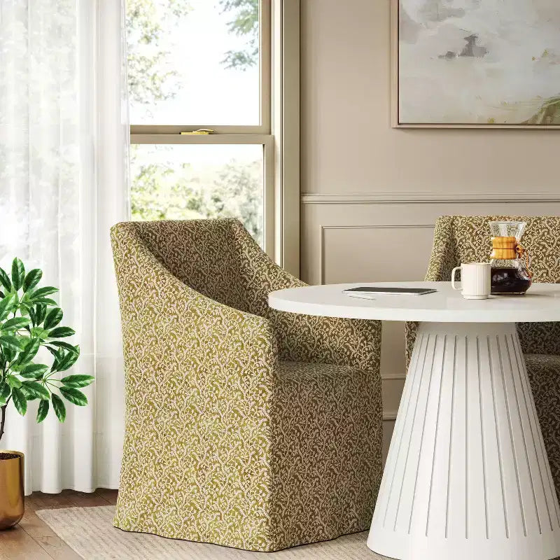 Silla de comedor con reposabrazos inclinados y funda desenfundable – Mezcla de poliéster y algodón, estructura de madera de caucho