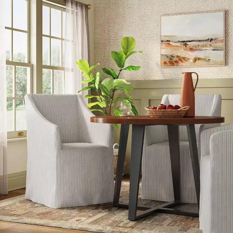 Silla de comedor con reposabrazos inclinados y funda desenfundable – Mezcla de poliéster y algodón, estructura de madera de caucho